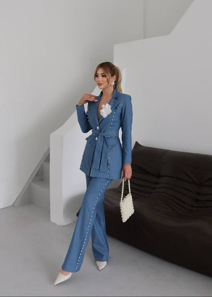 The Pearl Regent Suit