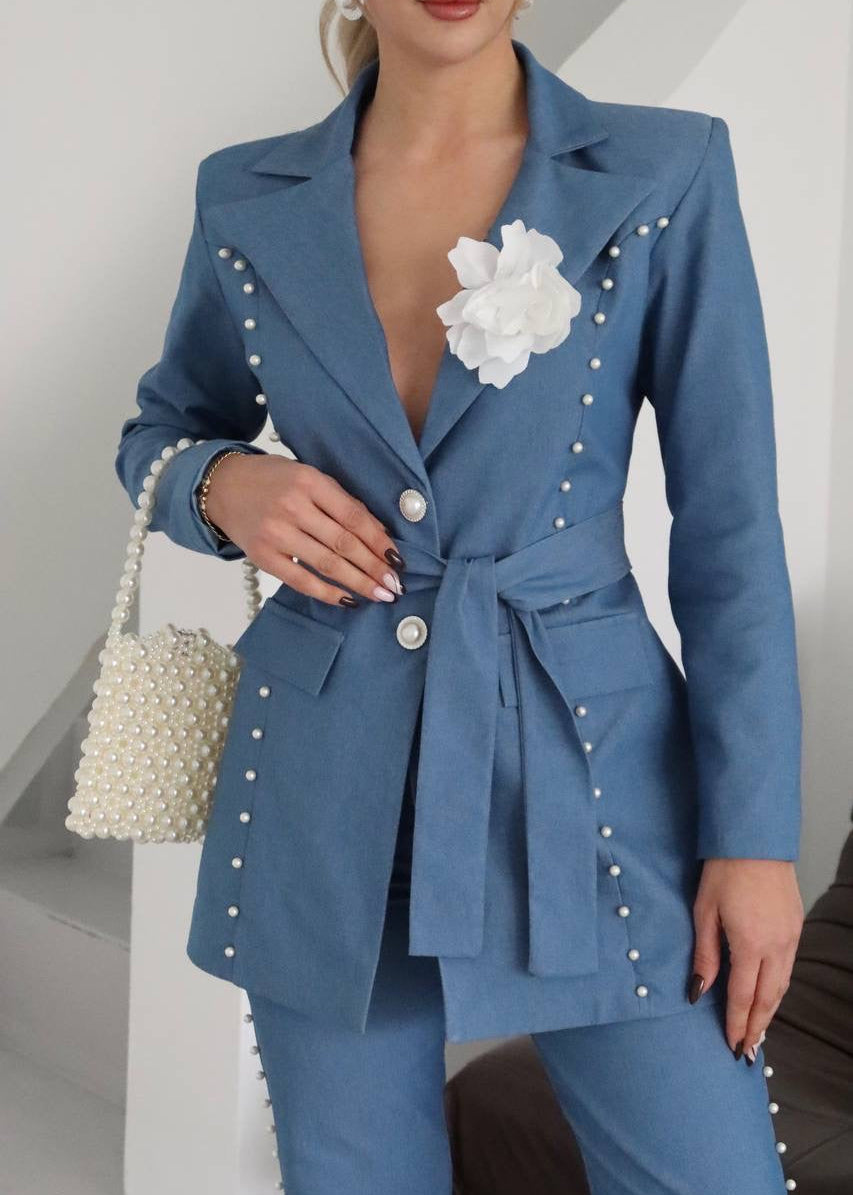 The Pearl Regent Suit