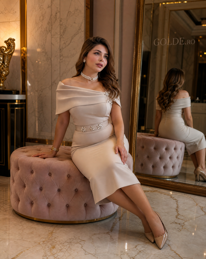 Rochie bodycon bej GOLDE - asezata