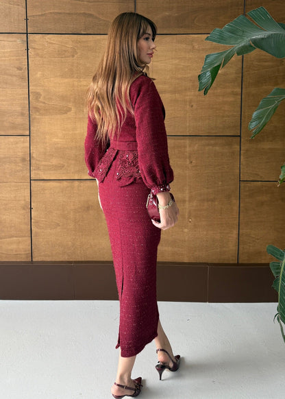 Élégance Bordeaux Dress